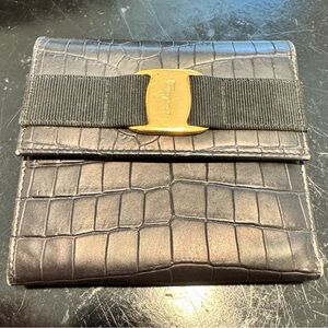 Sold ! Women’s Salvatore Ferragamo Compact Croc Embossed Wallet, Vera, Kiss Lock